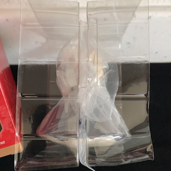 Hallmark Millennium Princess Barbie Ornament - Picture 13 of 16